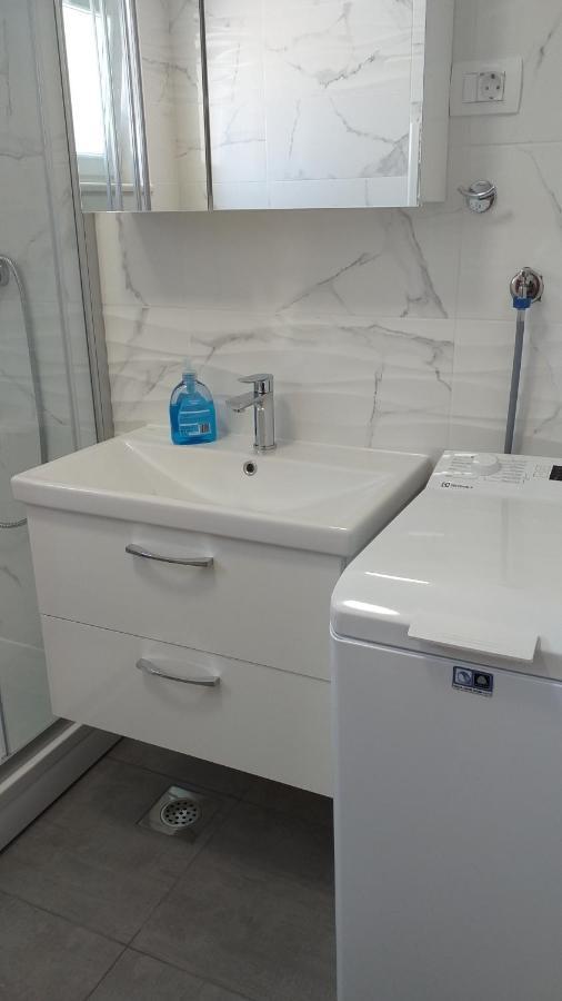 Apartman Karla Lastovo Екстериор снимка