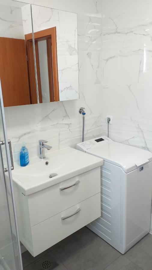 Apartman Karla Lastovo Екстериор снимка